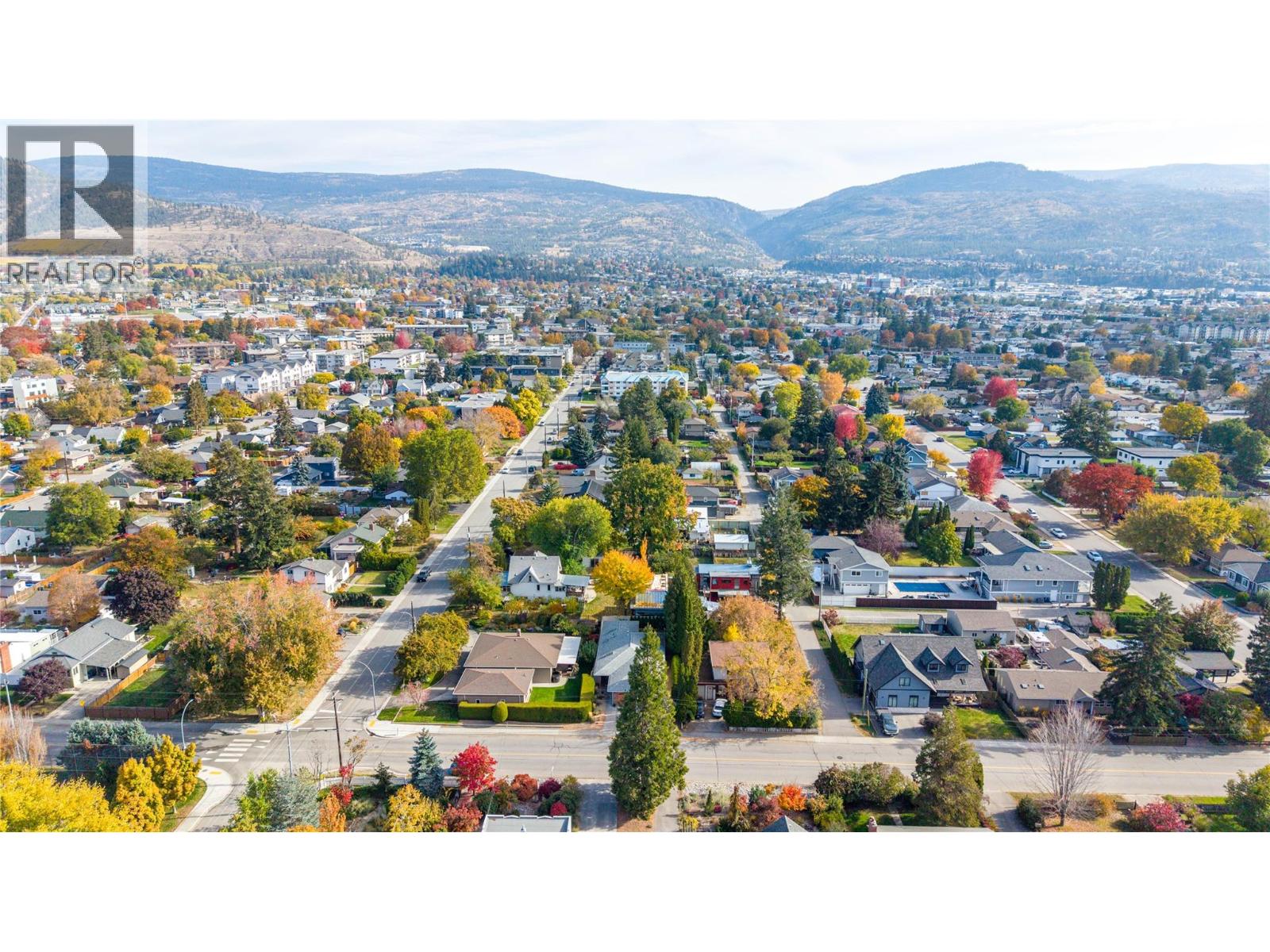 930 MOOSEJAW Street, Penticton - Image 1
