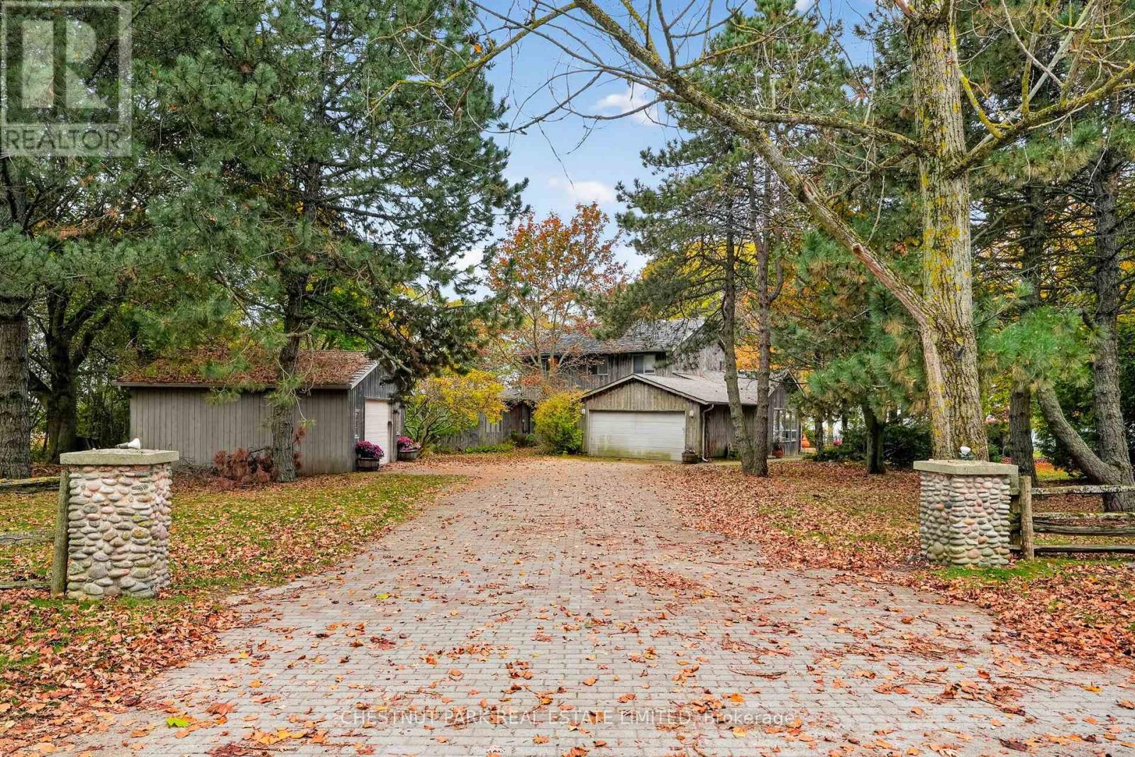 3797 Lakeshore Road, Clarington, ON photo 36