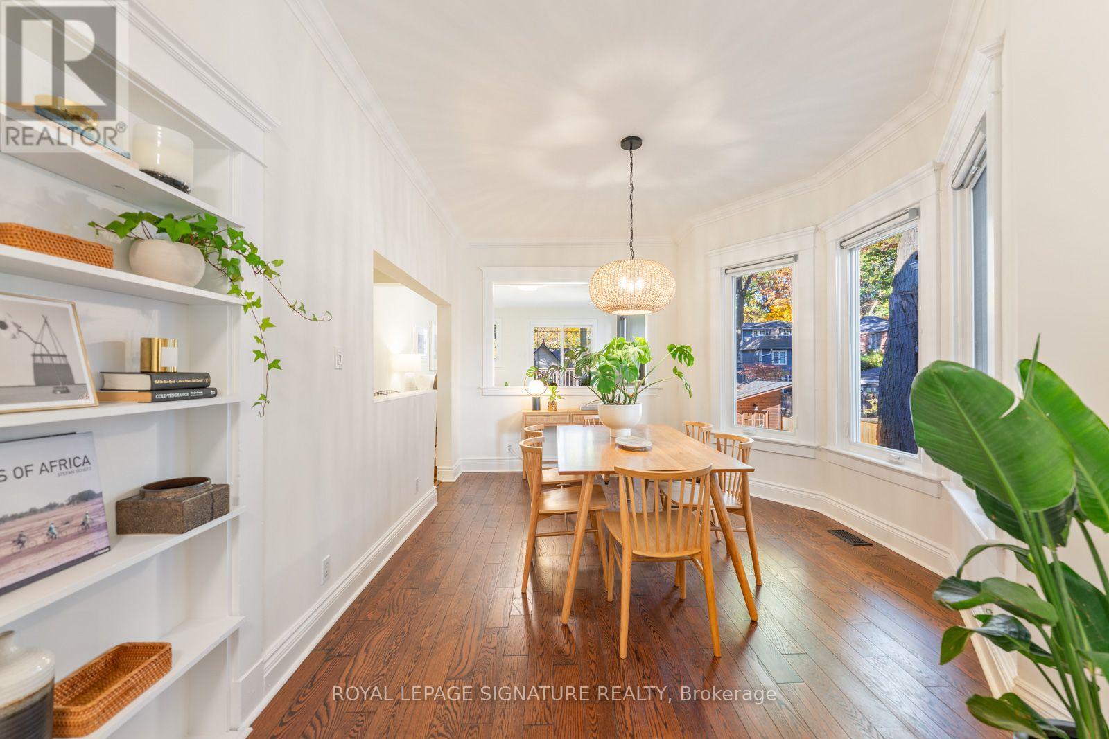 106 Spruce Hill Road, Toronto, ON photo 13