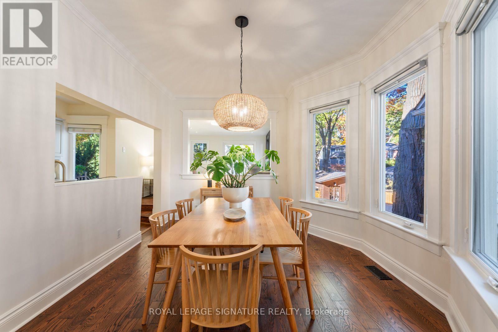 106 Spruce Hill Road, Toronto, ON photo 14