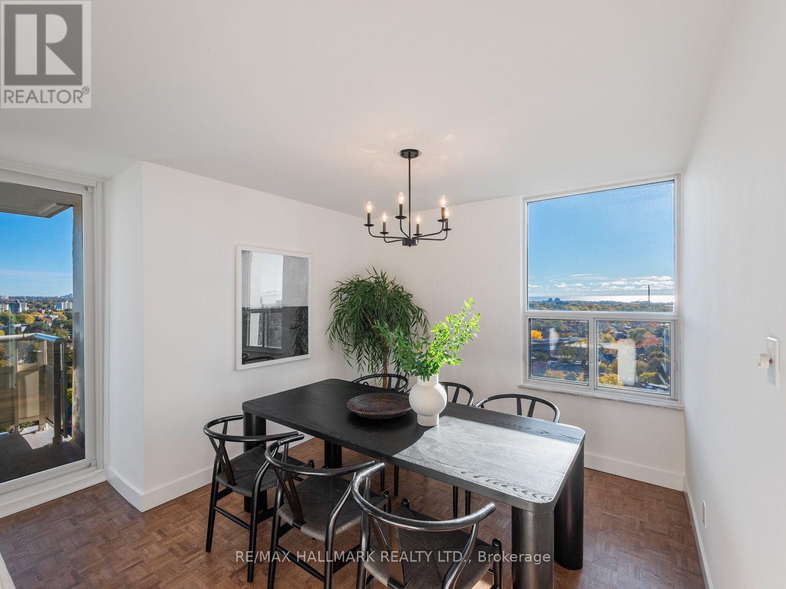 2102- 980 Broadview Avenue, Toronto, ON photo 12