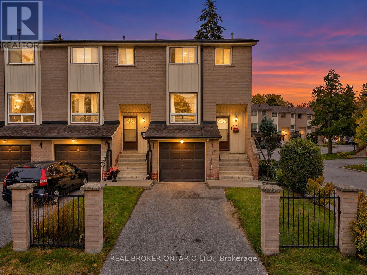 Photo of 27 Collinsgrove Road