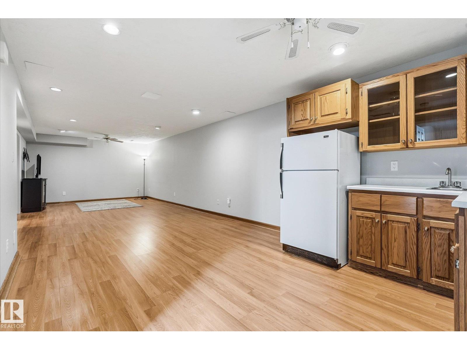 7 Westerland Place, photo 39
