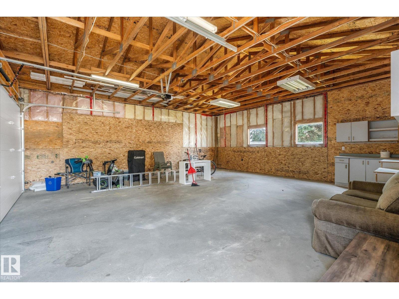 7 Westerland Place, photo 43