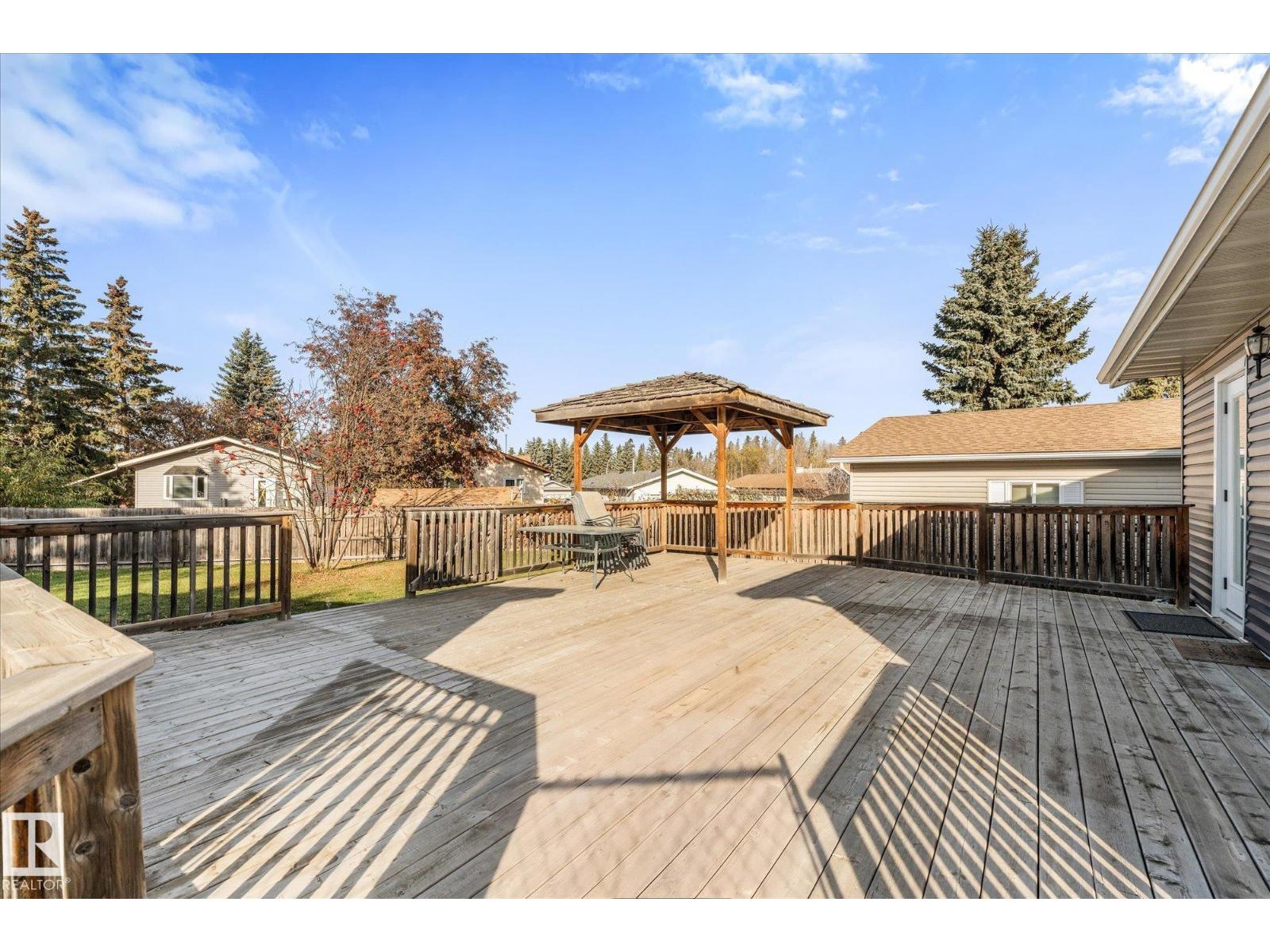 7 Westerland Place, photo 45