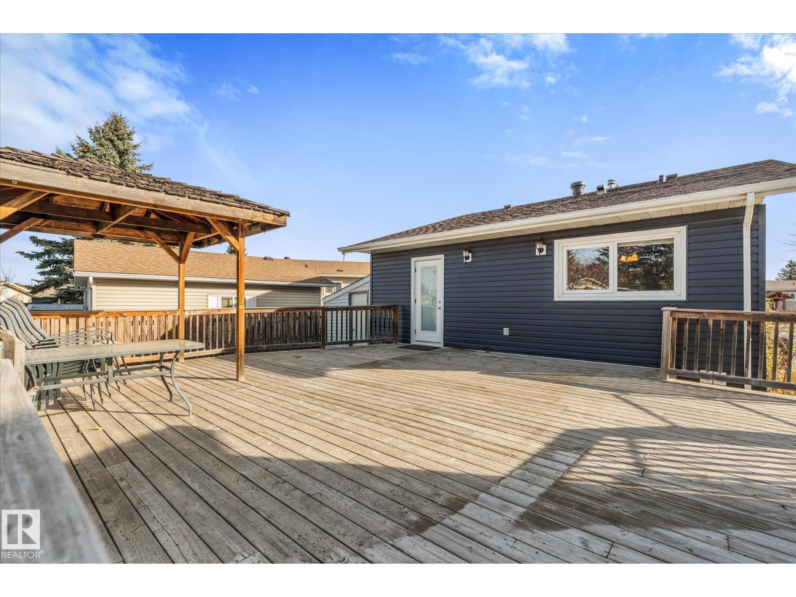 7 Westerland Place, photo 46