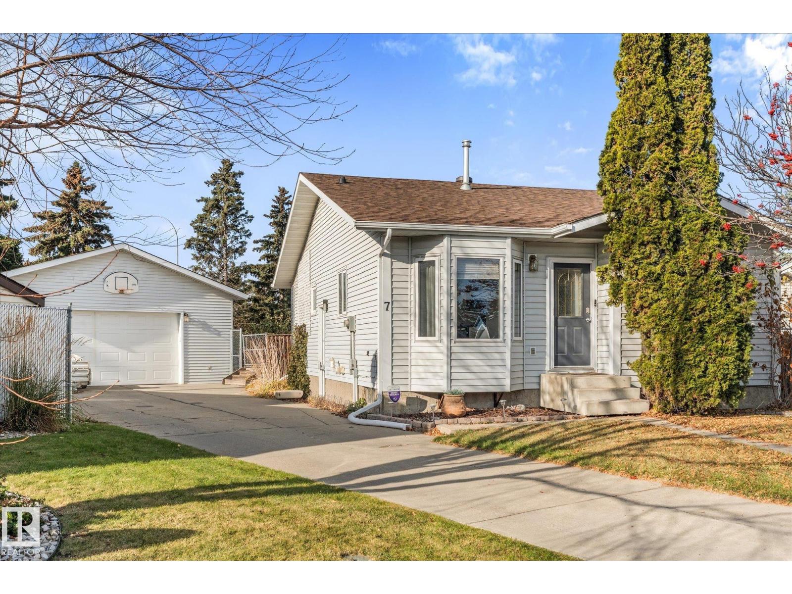 7 WESTERLAND PL, Spruce Grove — photo 2