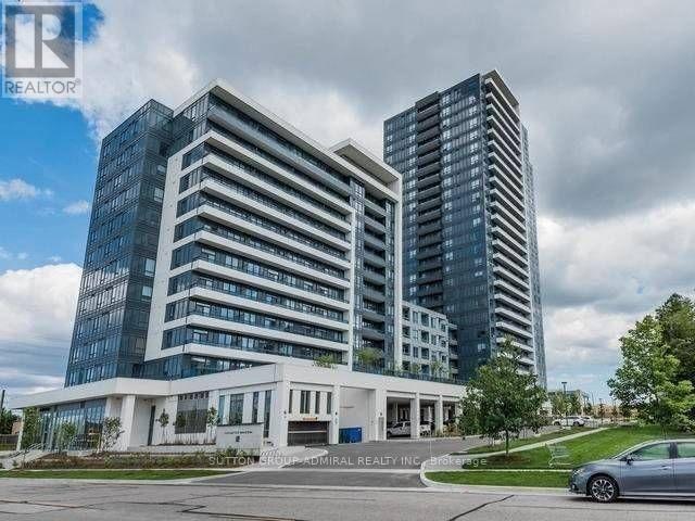 Photo of 7900 Bathurst Street