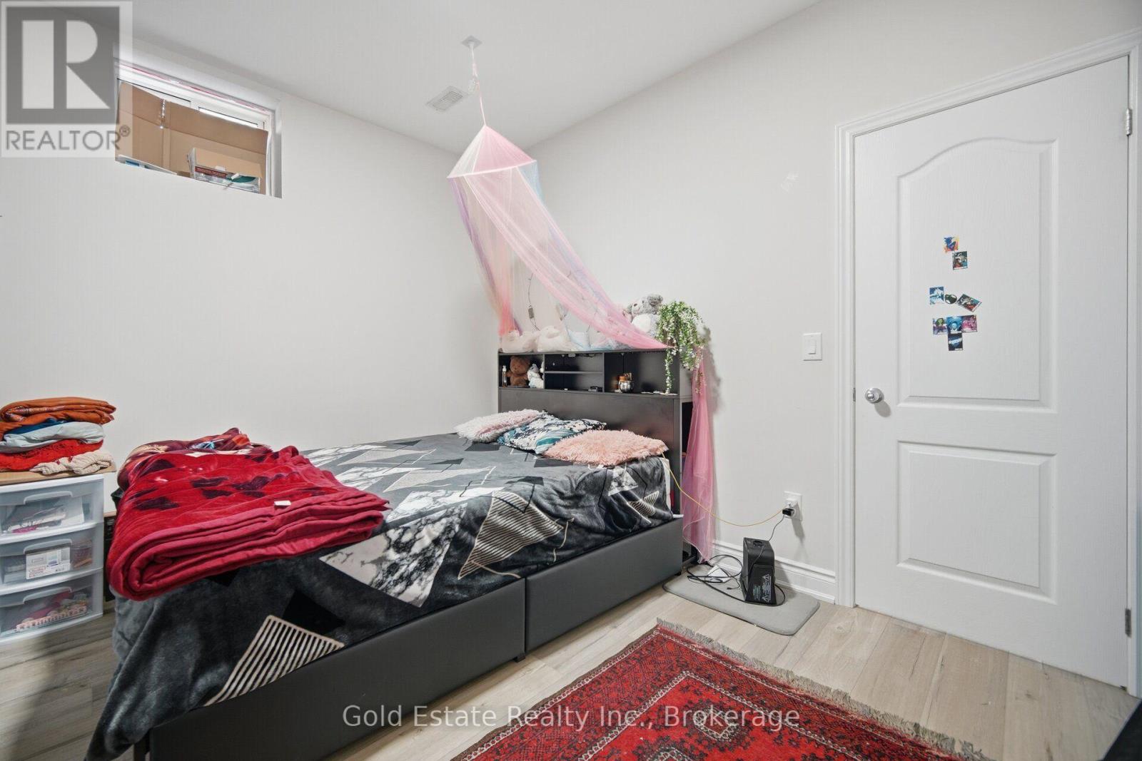 15 Dairymaid Road, Brampton, ON photo 43