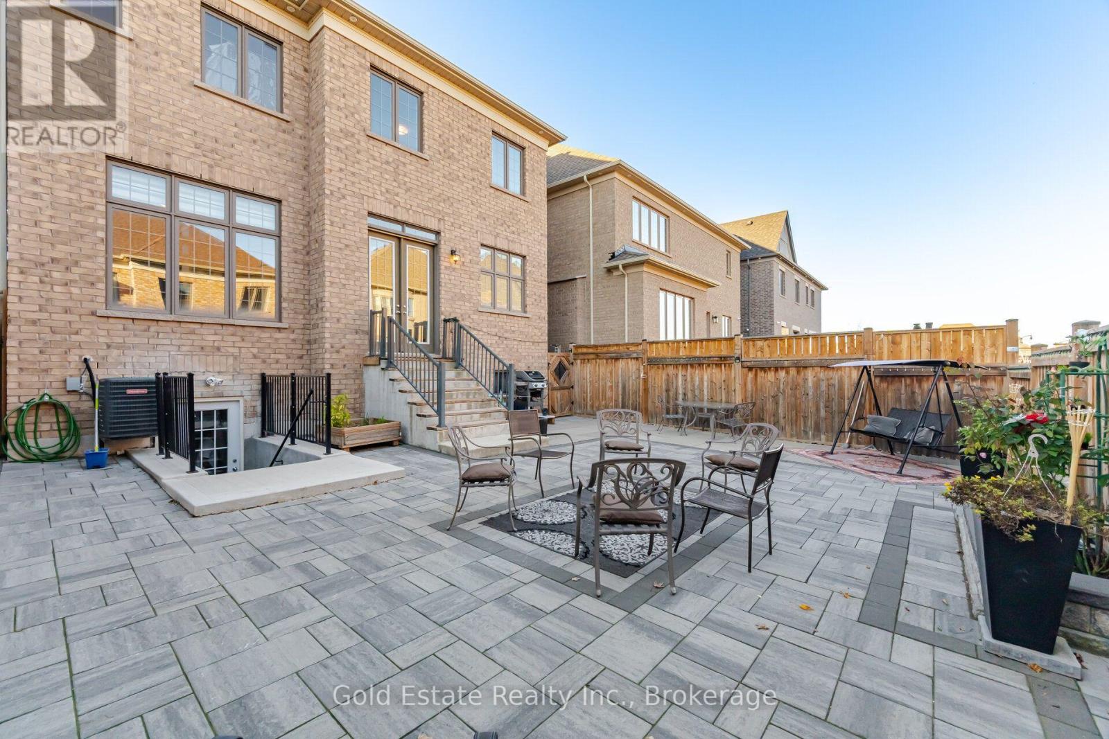 15 Dairymaid Road, Brampton, ON photo 47