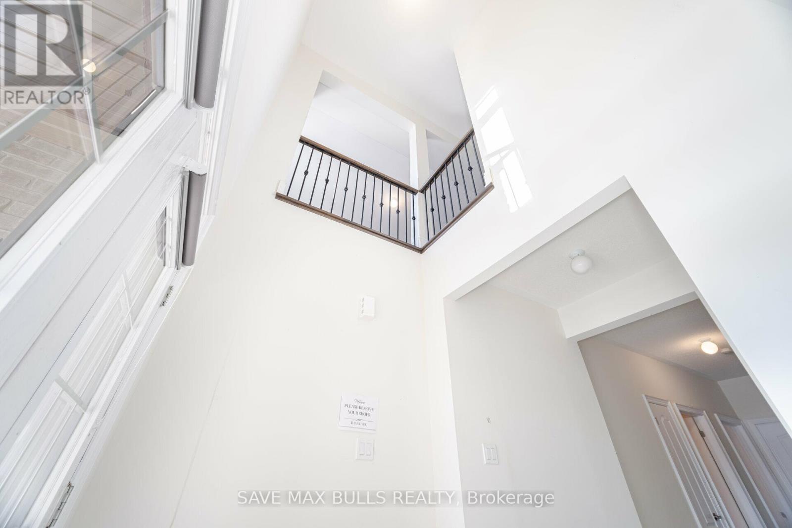 26 FOXSPARROW ROAD, Brampton (Sandringham-Wellington North) — photo 4