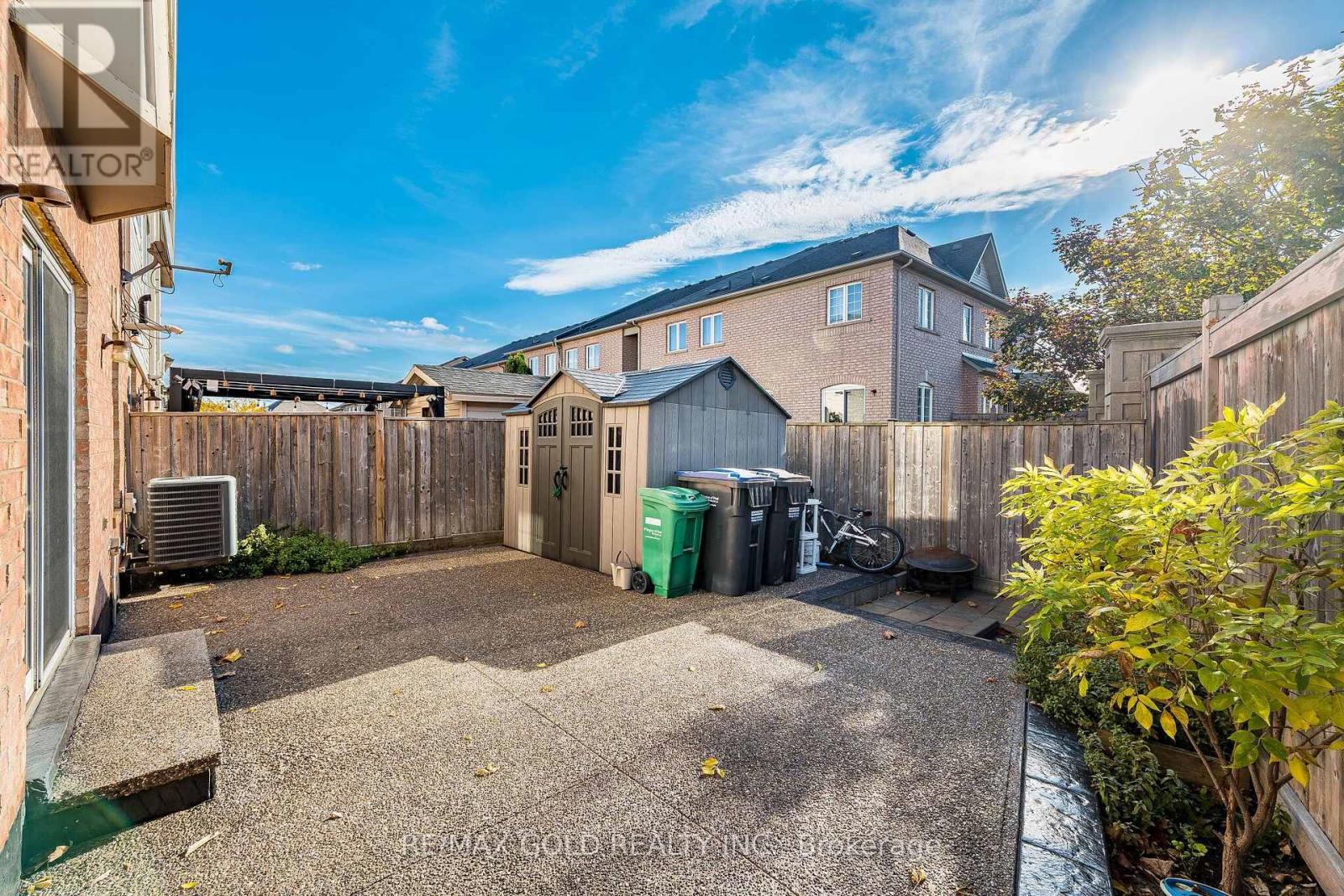 102 Decker Hollow Circle, Brampton, ON photo 46