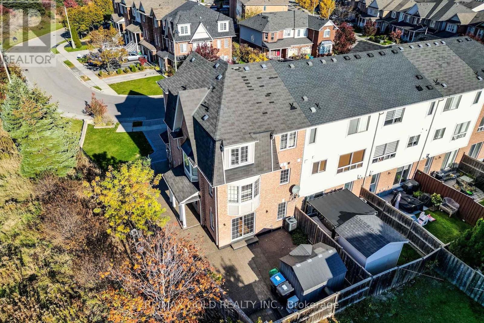 102 Decker Hollow Circle, Brampton, ON photo 48