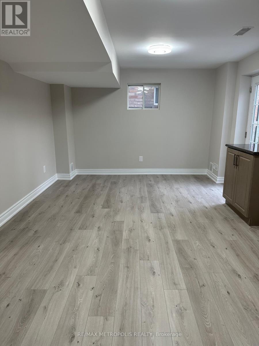 BSMT - 12 CATCHFLY CRESCENT, Brampton (Vales of Castlemore) — photo 3