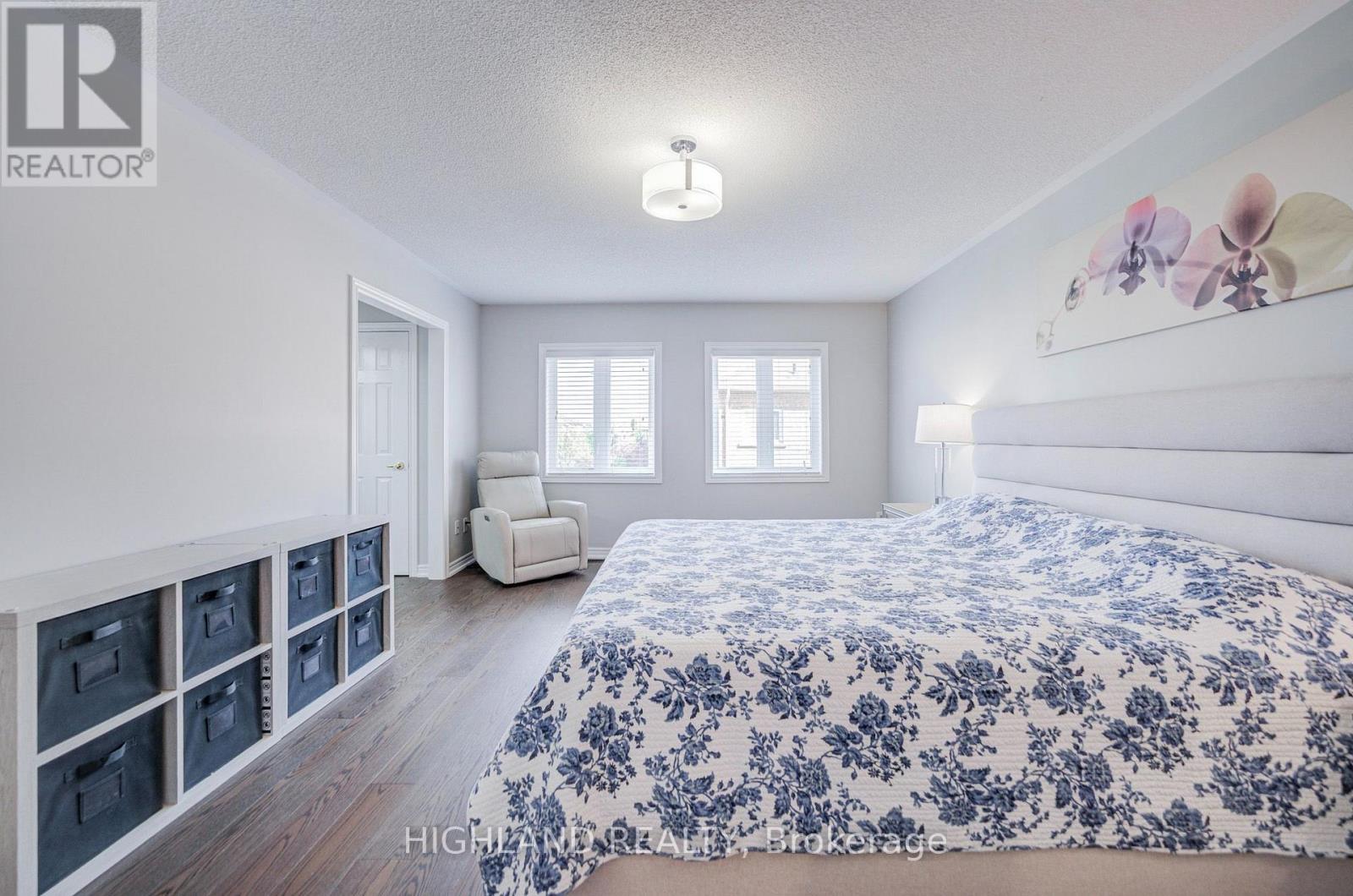 3175 Robert Brown Boulevard, Oakville, ON photo 31