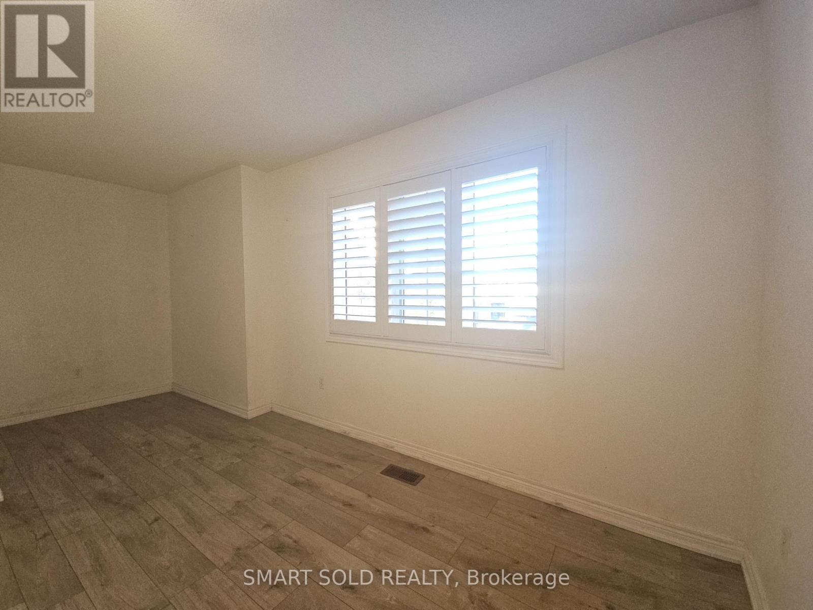 # MAIN + 2ND FLOOR - 10 FAIRHILL AVENUE, Brampton (Fletcher's Meadow) — photo 12