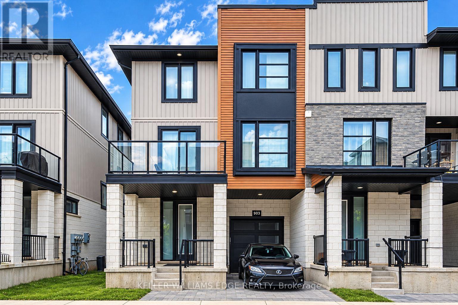961 BATTERY PARK, London North (North M)