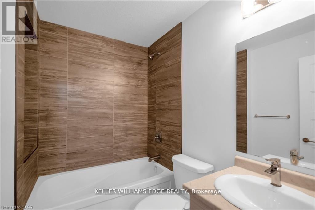961 BATTERY PARK, London North (North M) — photo 12