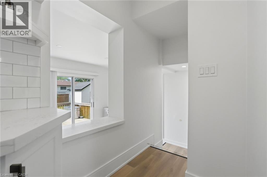 233 GRAY Road Unit# 1, Stoney Creek — photo 12