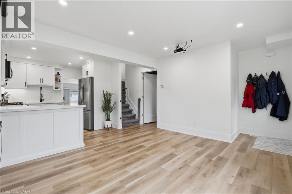 233 GRAY Road Unit# 1, Stoney Creek — photo 9