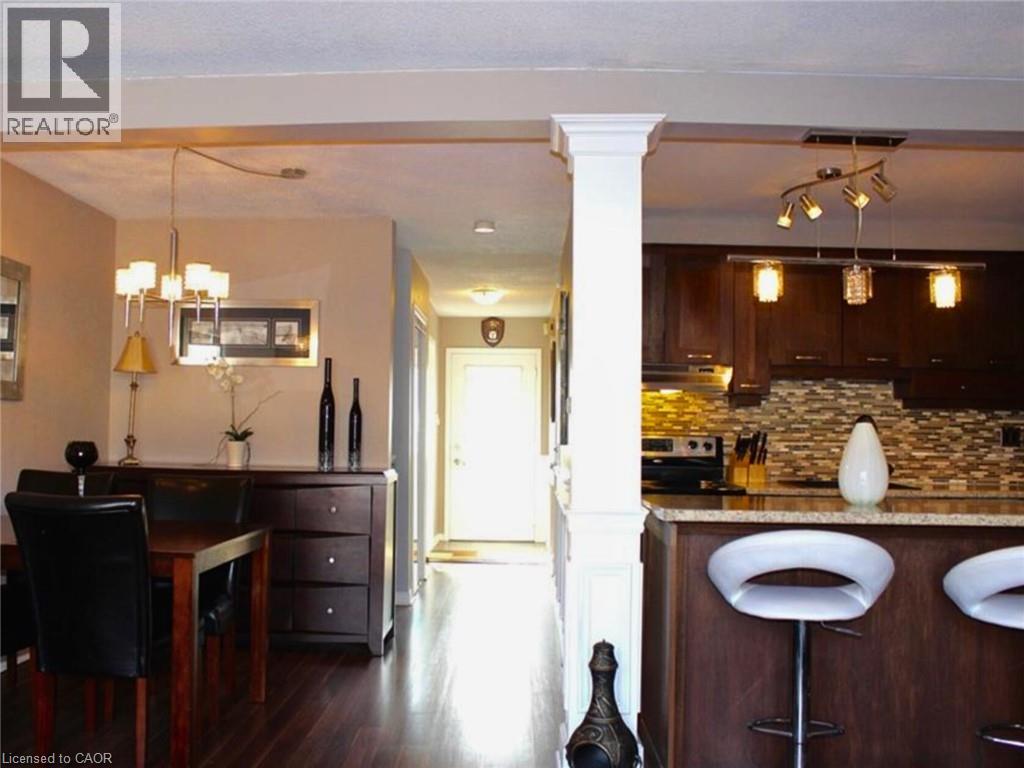 79 AYLMER Crescent, Stoney Creek — photo 2