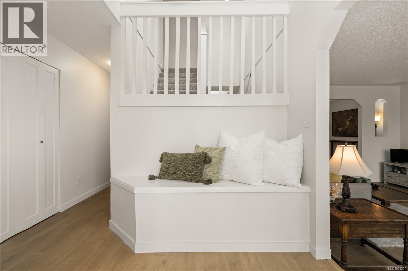 601 Belle View Pl - 4