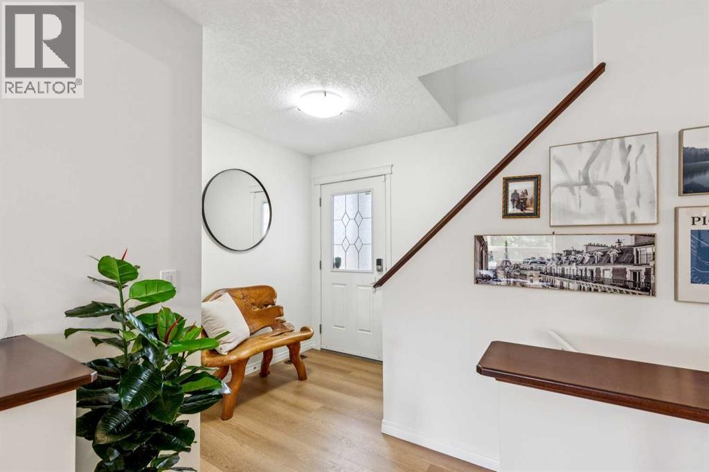 242 Cougar Plateau Mews SW, photo 16 of 42