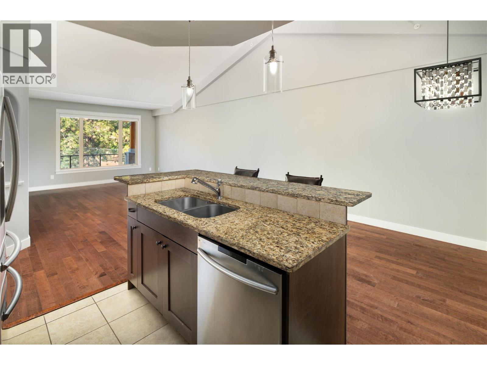 405 2470 Tuscany Drive, Shannon Lake