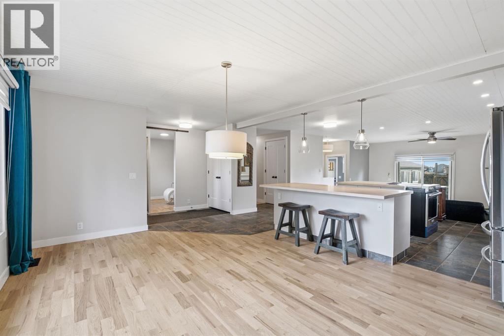 1409 Idaho Street, Carstairs — photo 12