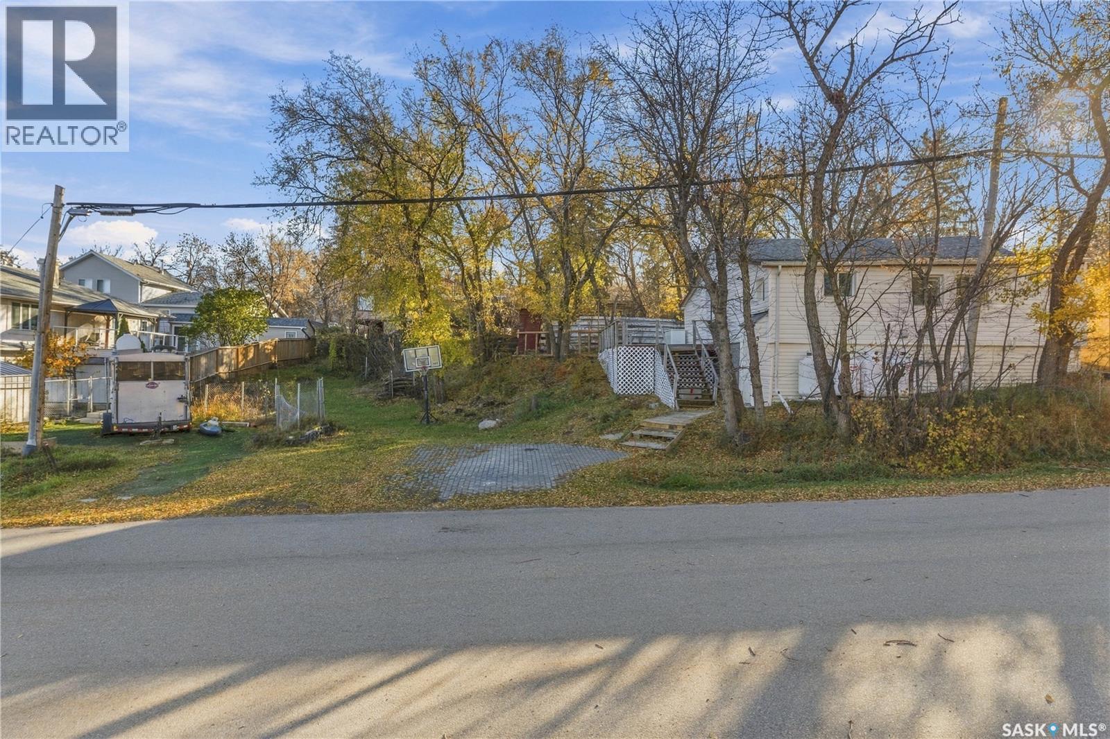 317 2nd AVENUE, Regina Beach — photo 19