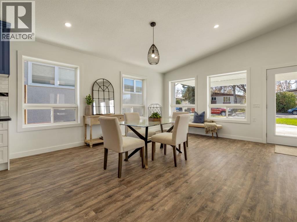 2220 23 Avenue, photo 10 of 48