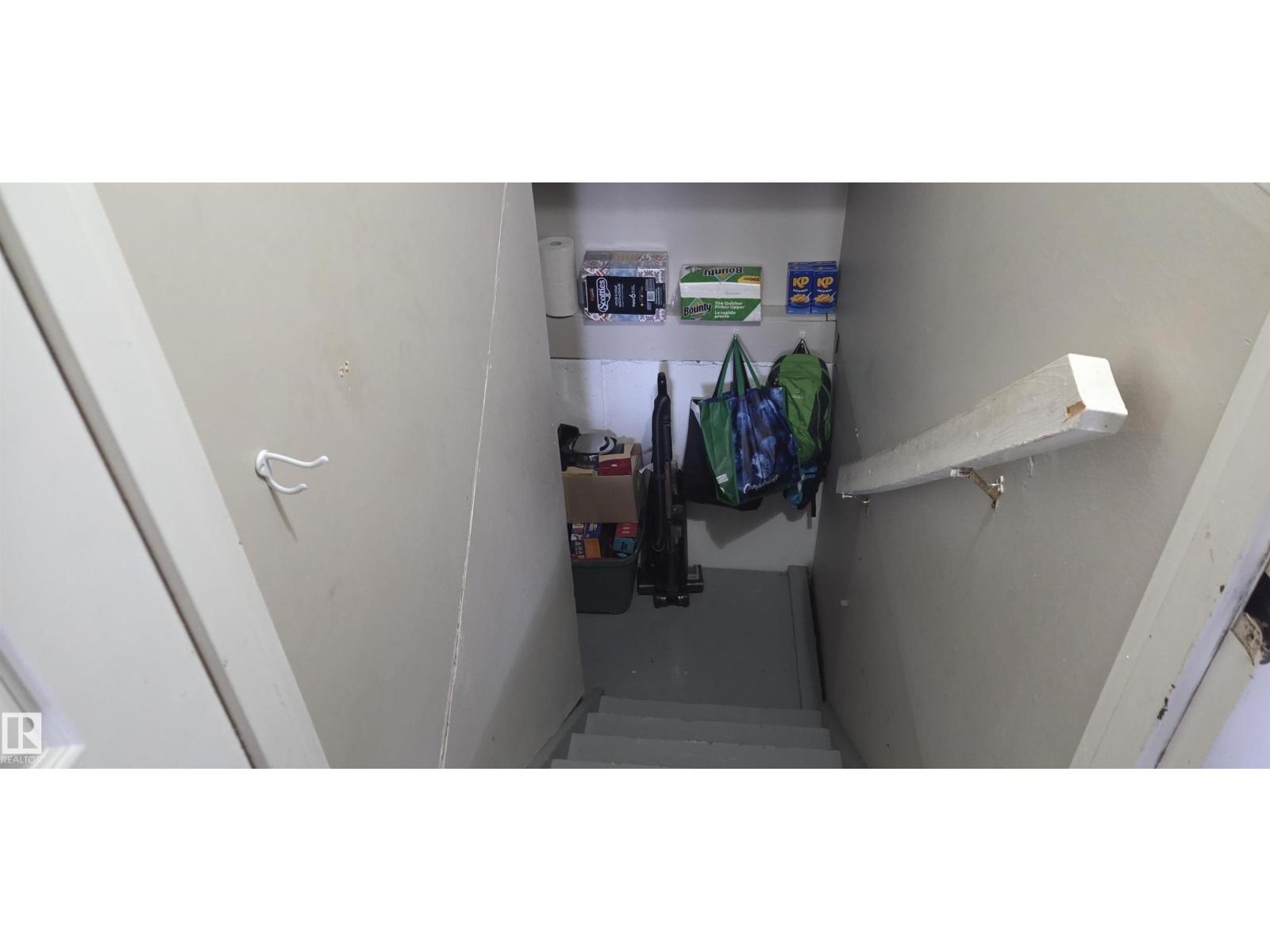 148 CENTENNIAL CO NW, Edmonton — photo 18