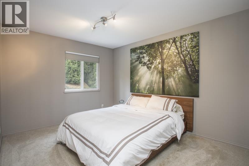 687 Seymour Boulevard, North Vancouver — photo 30