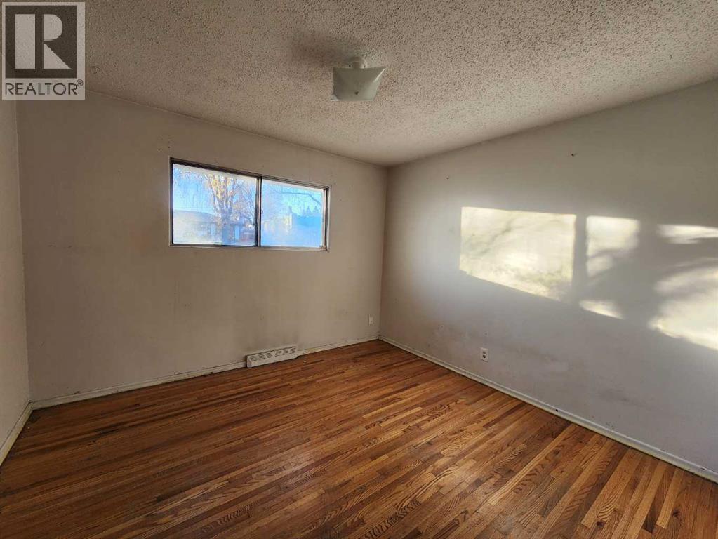 3828 19 Street NW, Calgary — photo 4