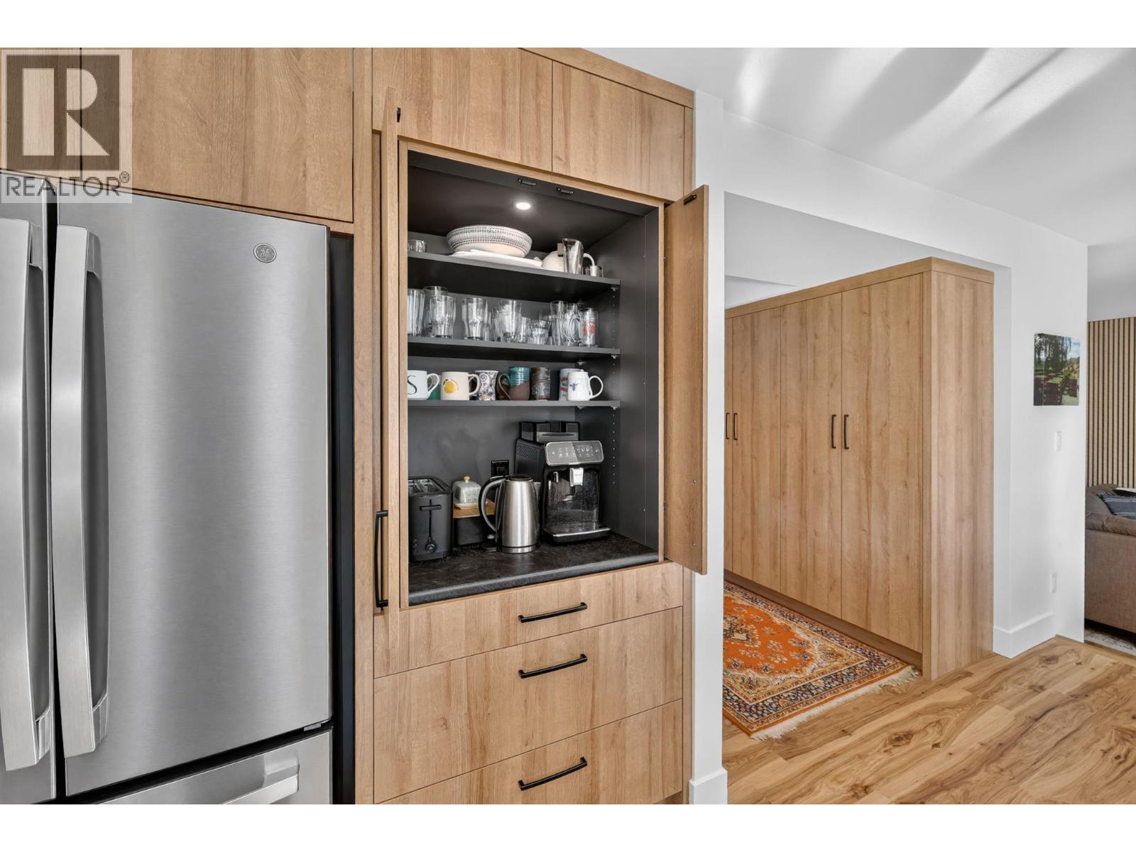  1605 Blackwood Drive, West Kelowna