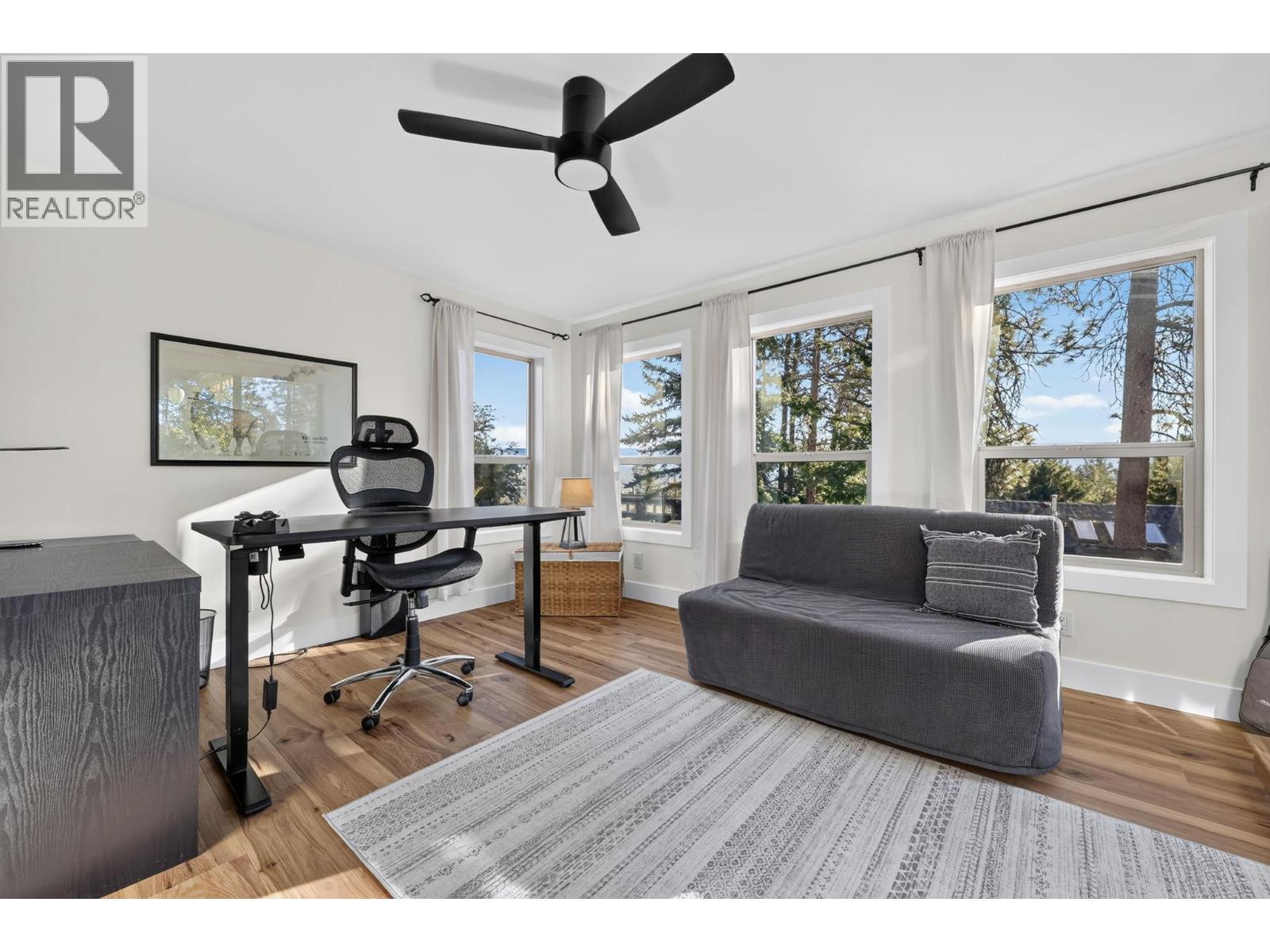  1605 Blackwood Drive, West Kelowna