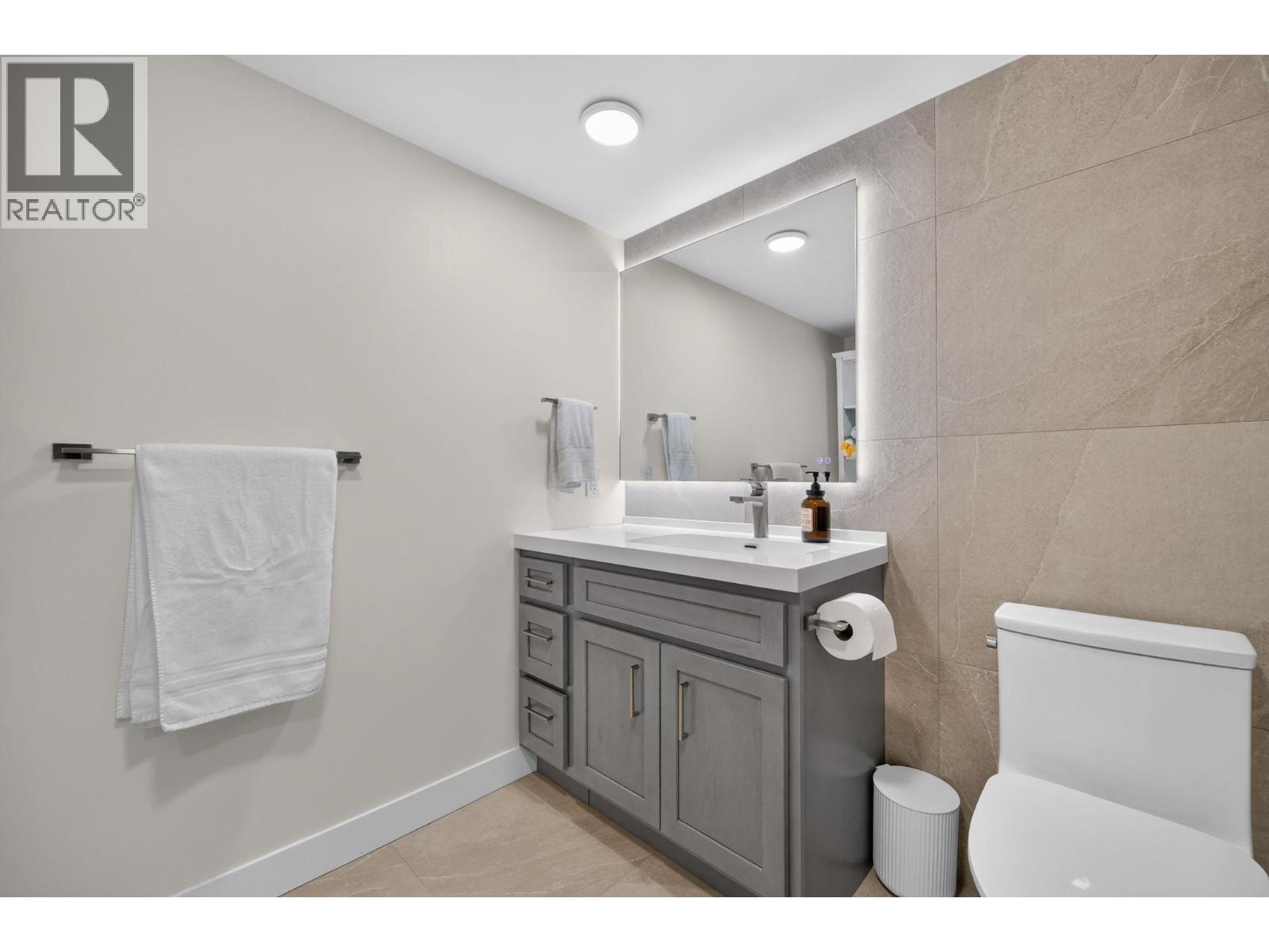  1605 Blackwood Drive, West Kelowna
