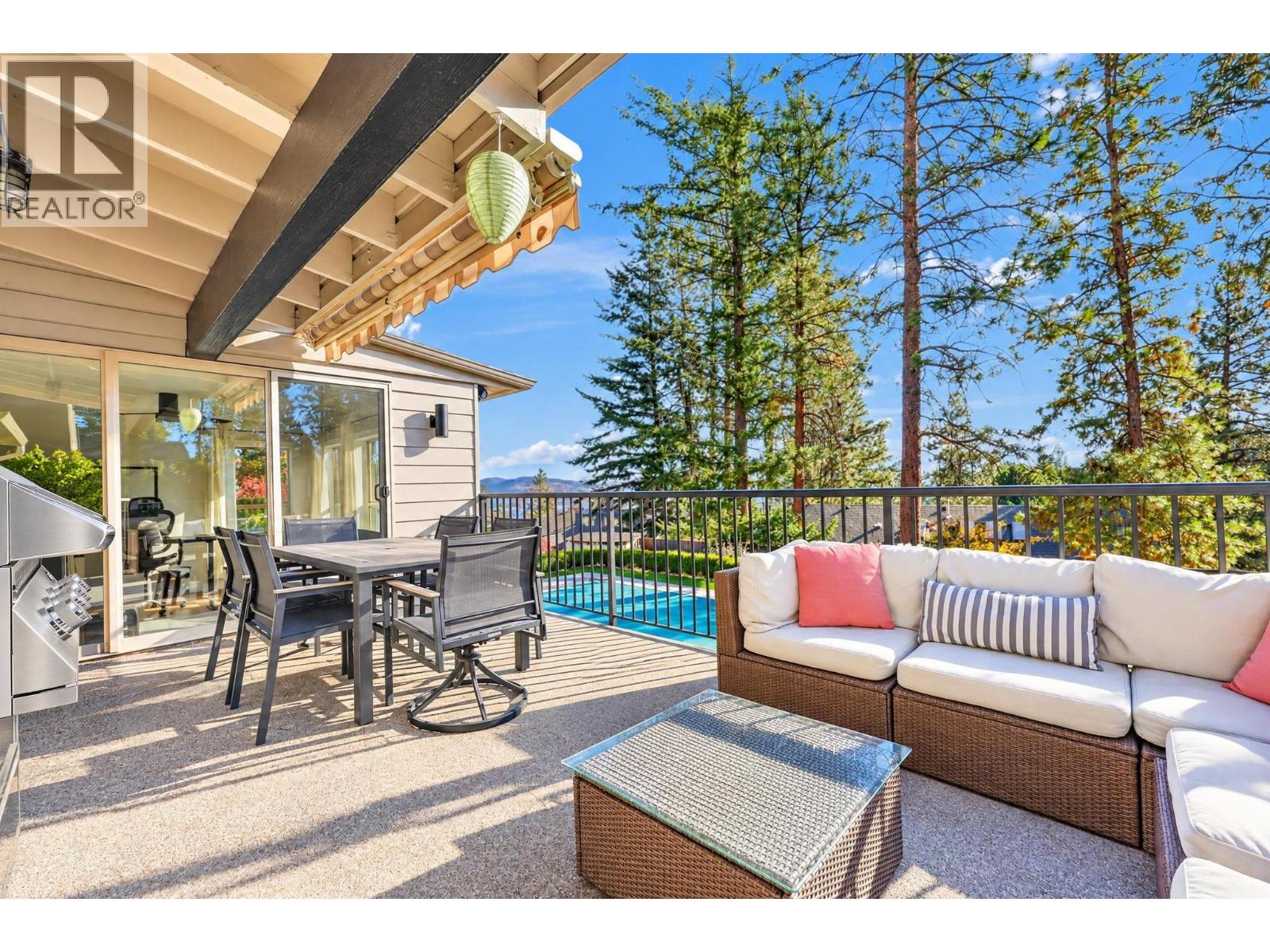  1605 Blackwood Drive, West Kelowna
