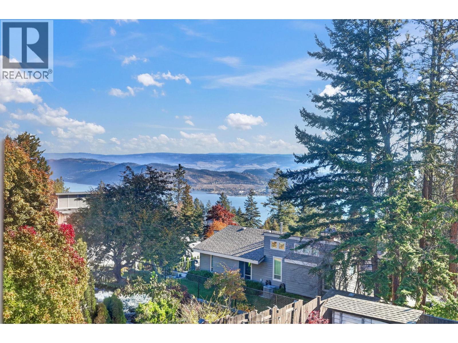  1605 Blackwood Drive, West Kelowna