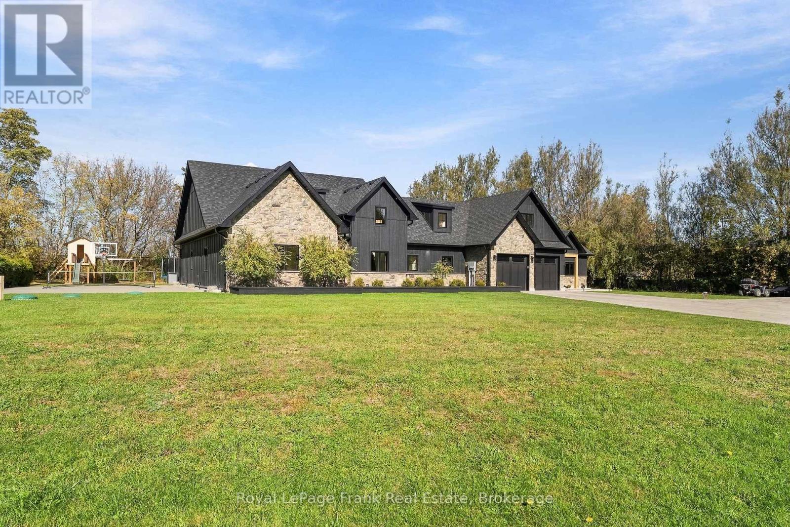 150 PERCY CRESCENT, Scugog — photo 2
