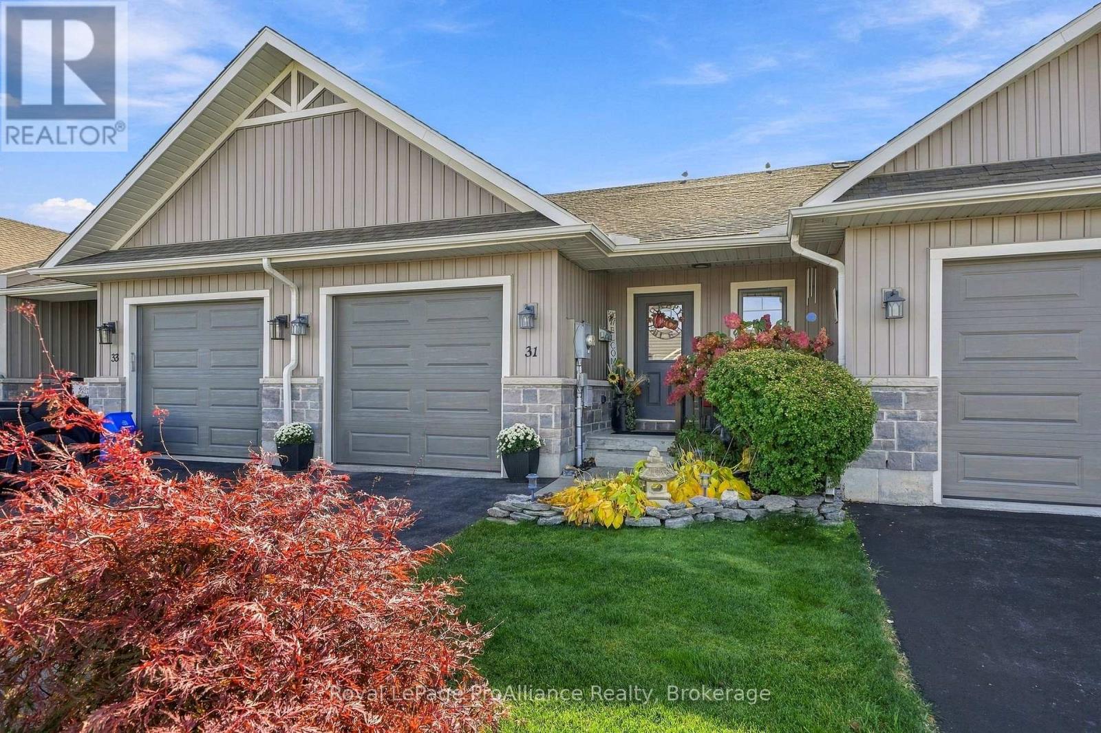 31 COBBLESTONE STREET, Belleville (Belleville Ward)