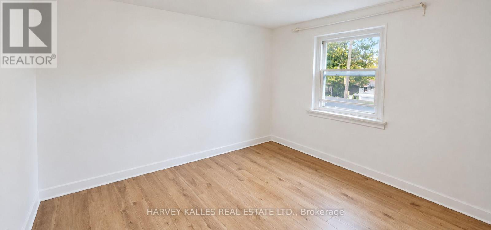 Photo of 2905 St Clair Avenue