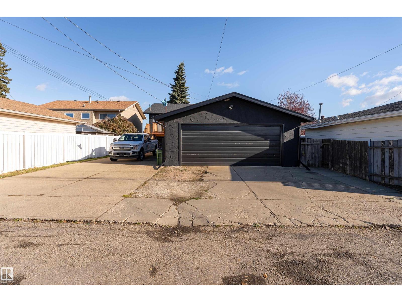 13412 135 ST NW, photo 43 of 60