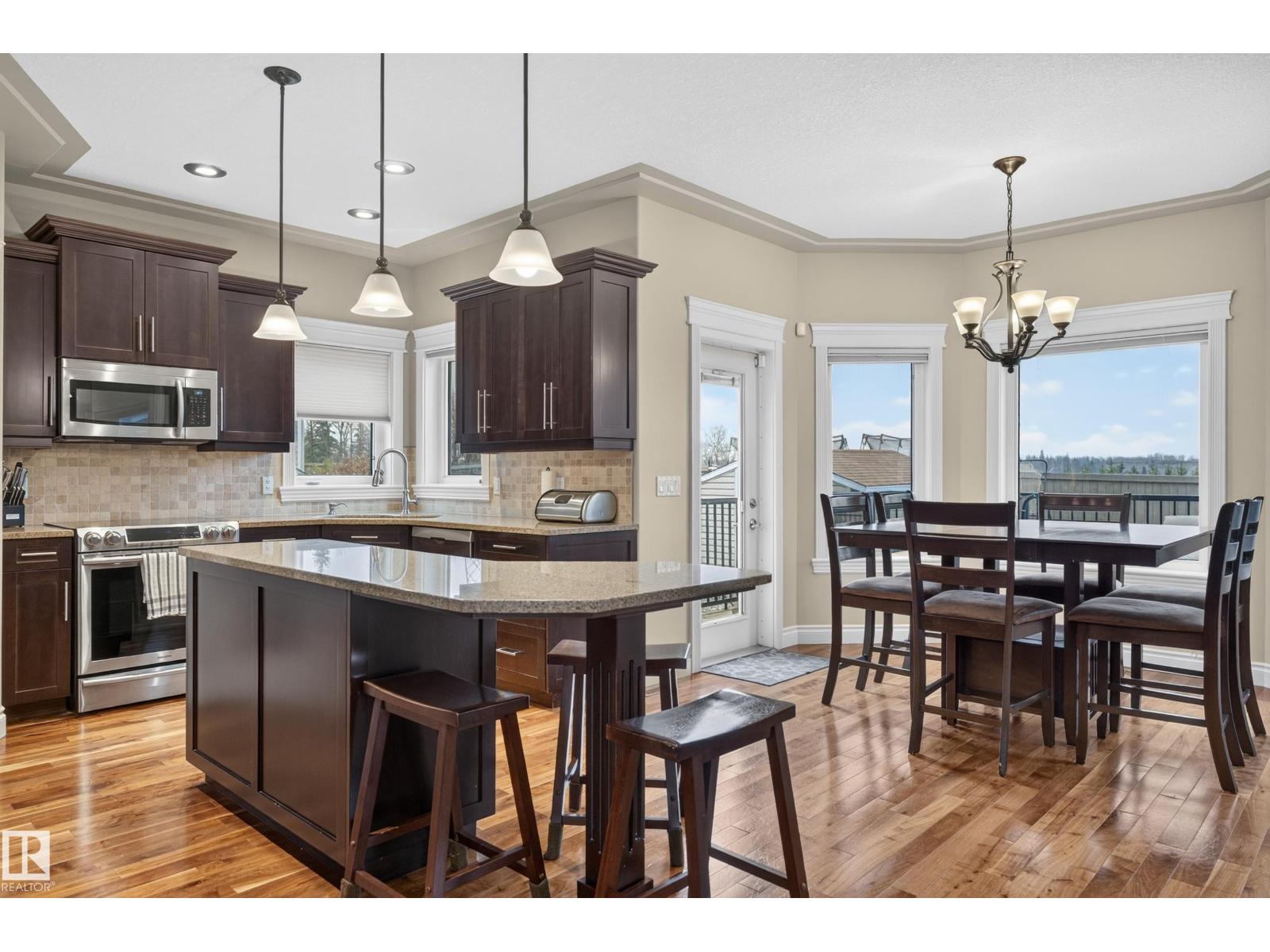 10 VALE TC, Fort Saskatchewan — photo 14