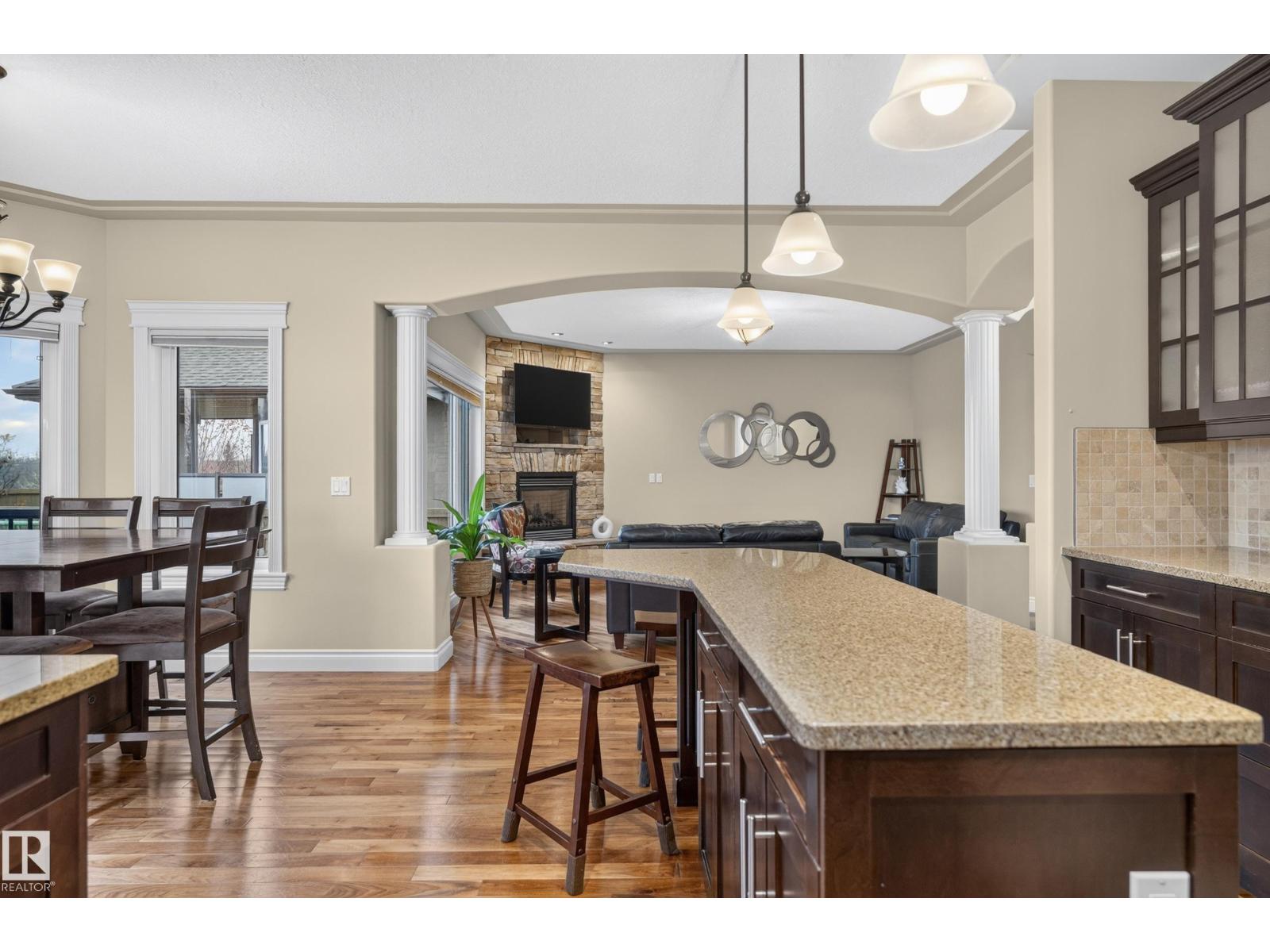 10 VALE TC, Fort Saskatchewan — photo 20