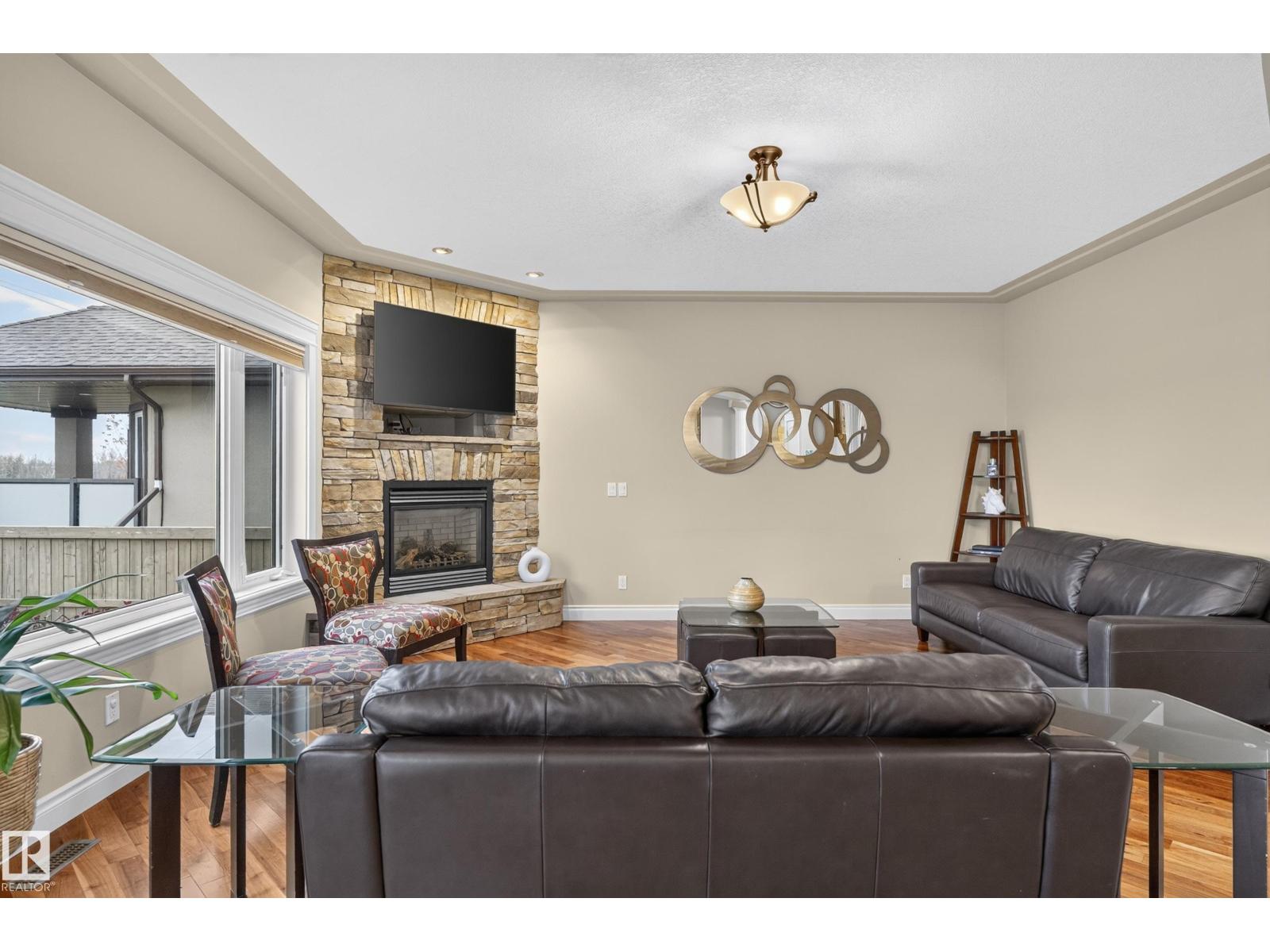 10 VALE TC, Fort Saskatchewan — photo 23