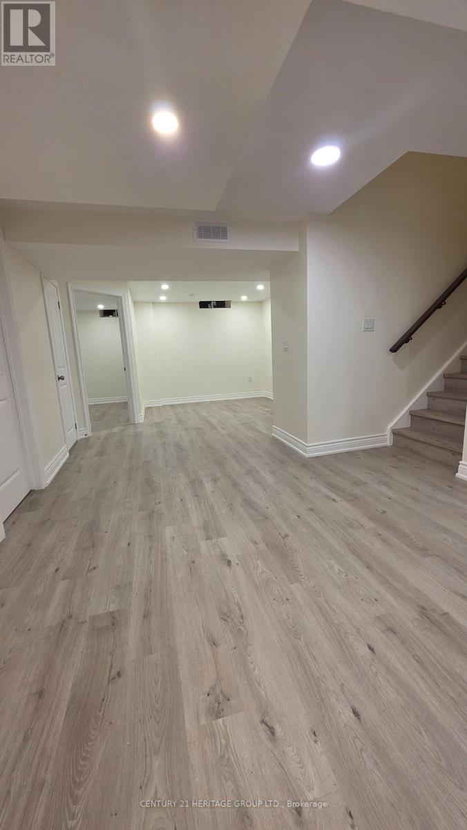BSMT - 74 GALLANT PLACE, Vaughan (Vellore Village) — photo 3