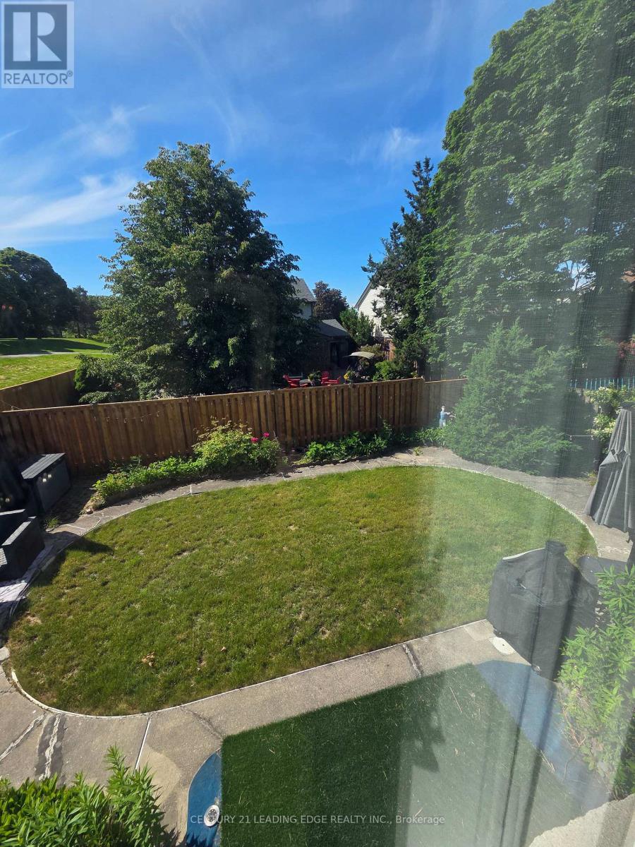 85 Panter Crescent, Ajax, ON photo 22