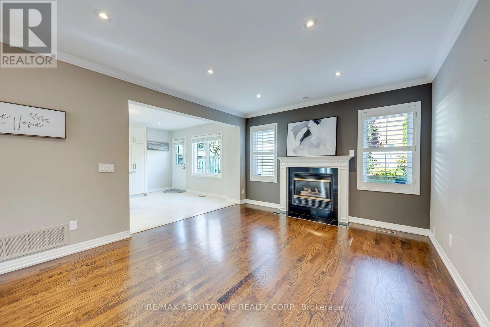 241 LEXINGTON ROAD, Oakville (RO River Oaks) — photo 12