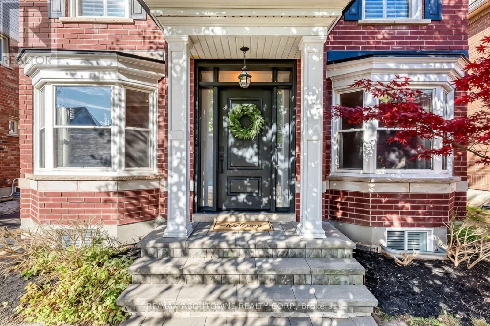 241 LEXINGTON ROAD, Oakville (RO River Oaks) — photo 2